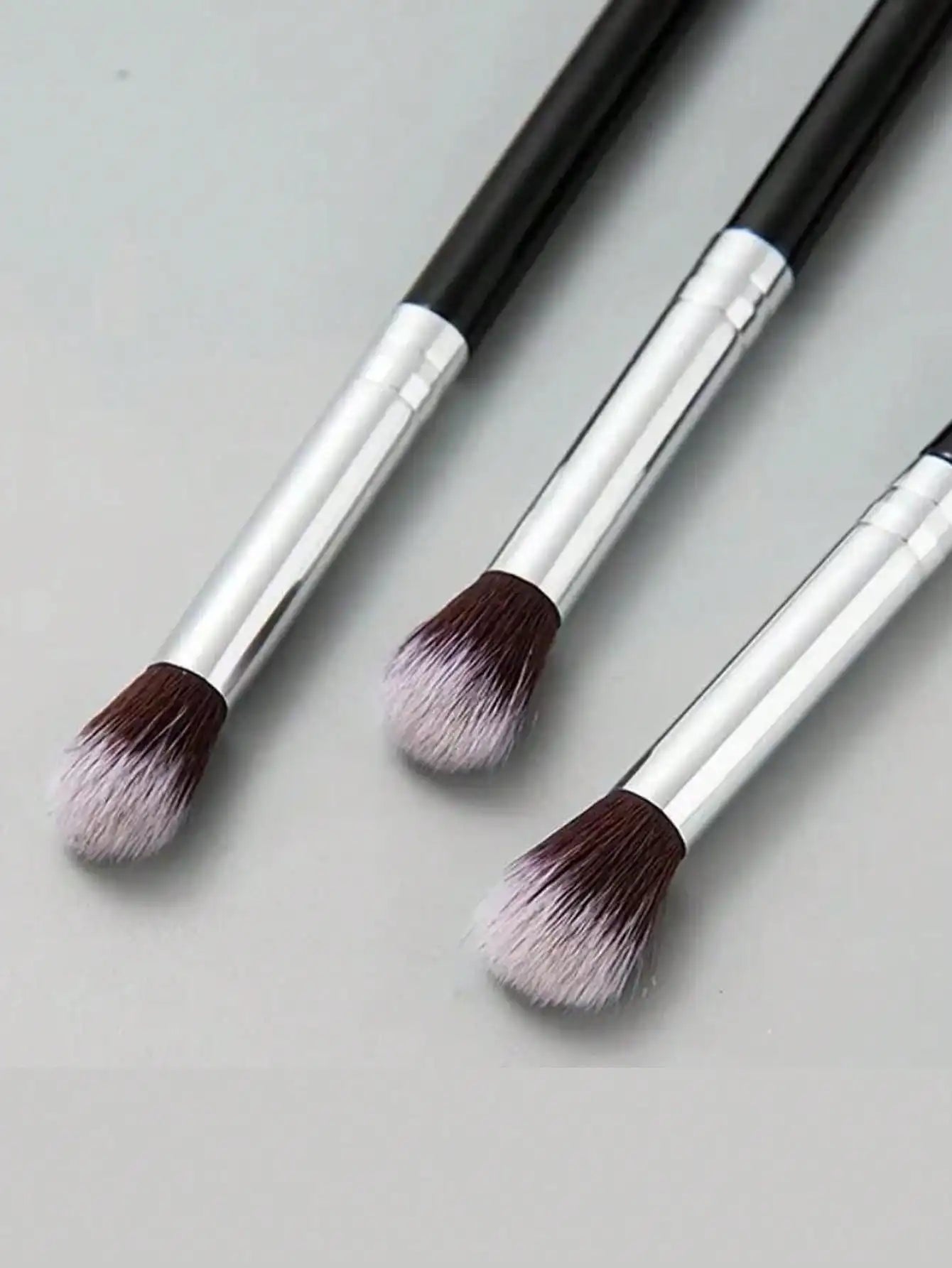 2Pcs Ombre Nail Art Brush Set Eye Shadow Foundation Blush Makeup Brushes Round Handle Artificial Fiber Cosmetic Manicure Tools