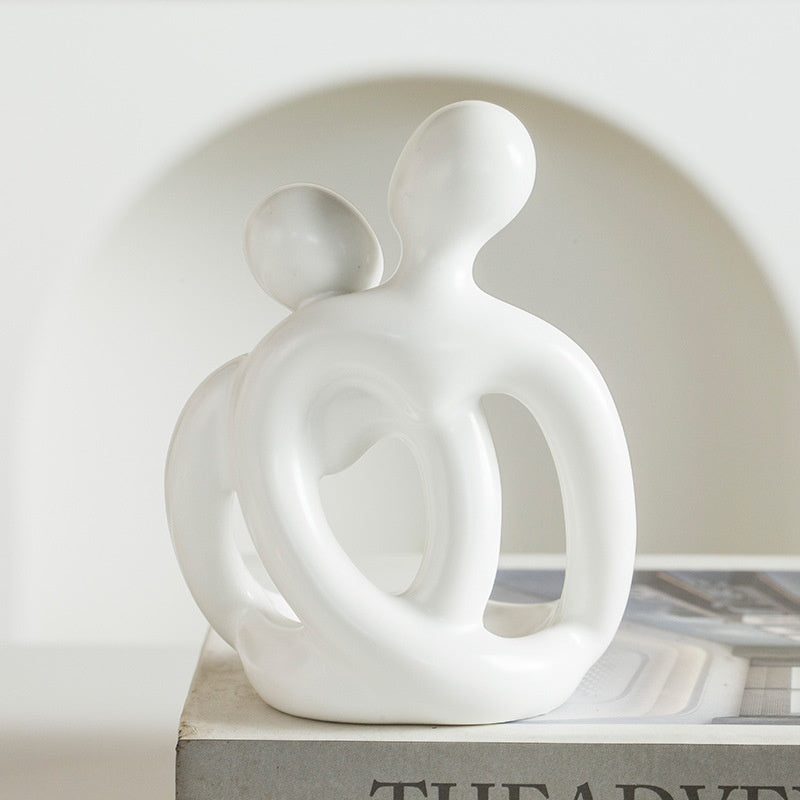 Modern Ceramic Candle Holders – Romantic Couple Figurine Decor for Home Ambience